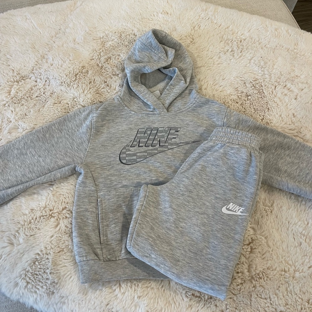 Nike Kids Gray Matching Set